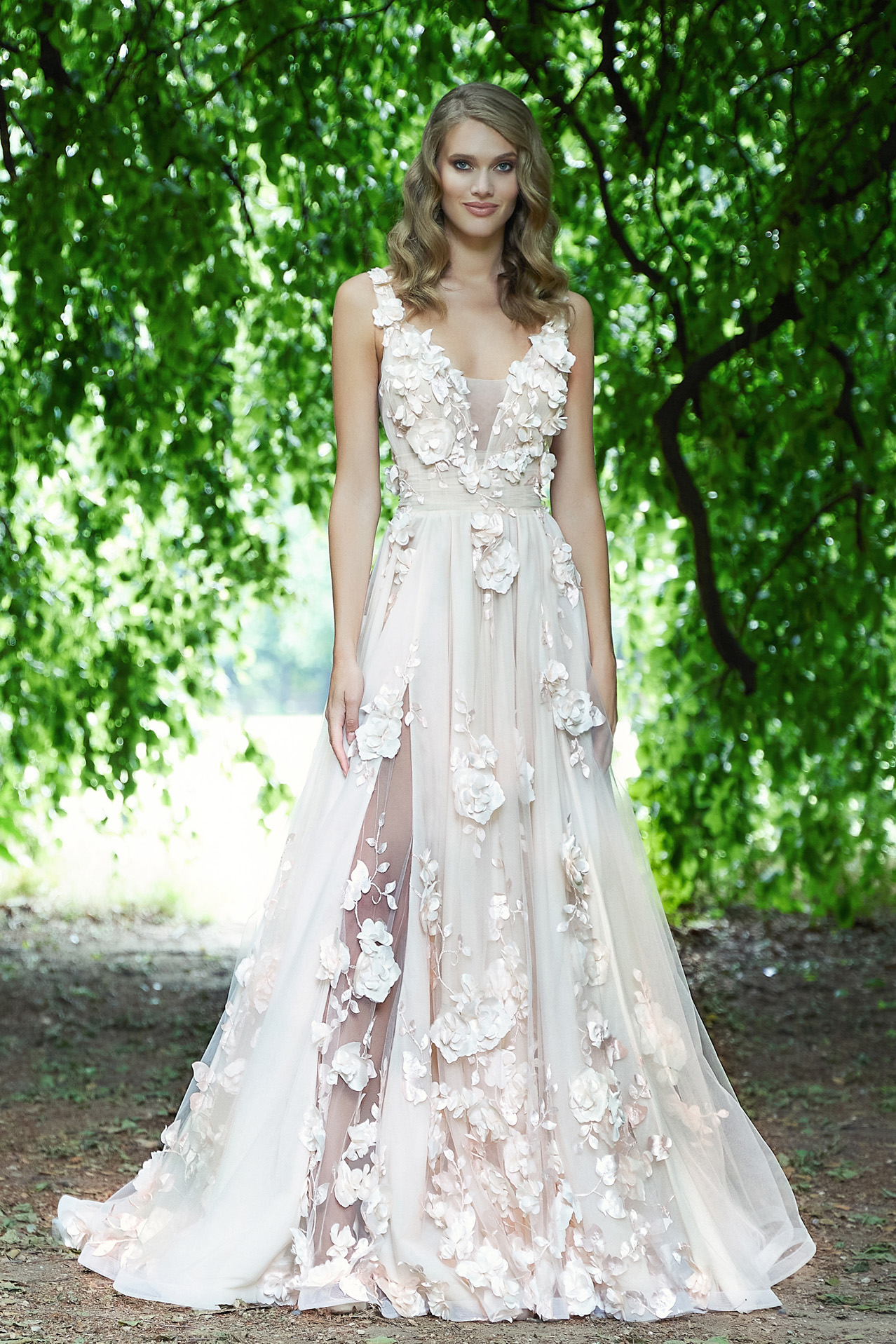 Gli abiti da sposa floral