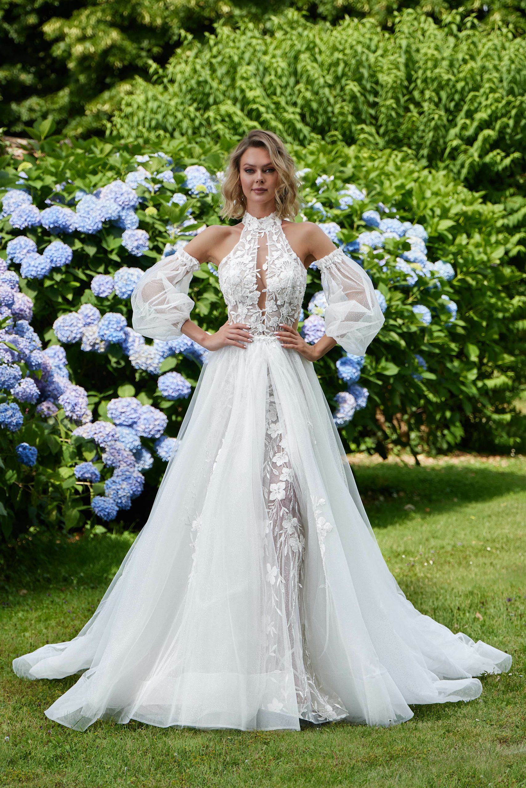Il Tuo Sogno in Bianco: Come Scegliere l'Abito da Sposa dei Tuoi Sogni - Una Guida Emozionante e Dettagliata! Il Tuo Sogno in Bianco: Come Scegliere l'Abito da Sposa dei Tuoi Sogni - Una Guida Emozionante e Dettagliata!