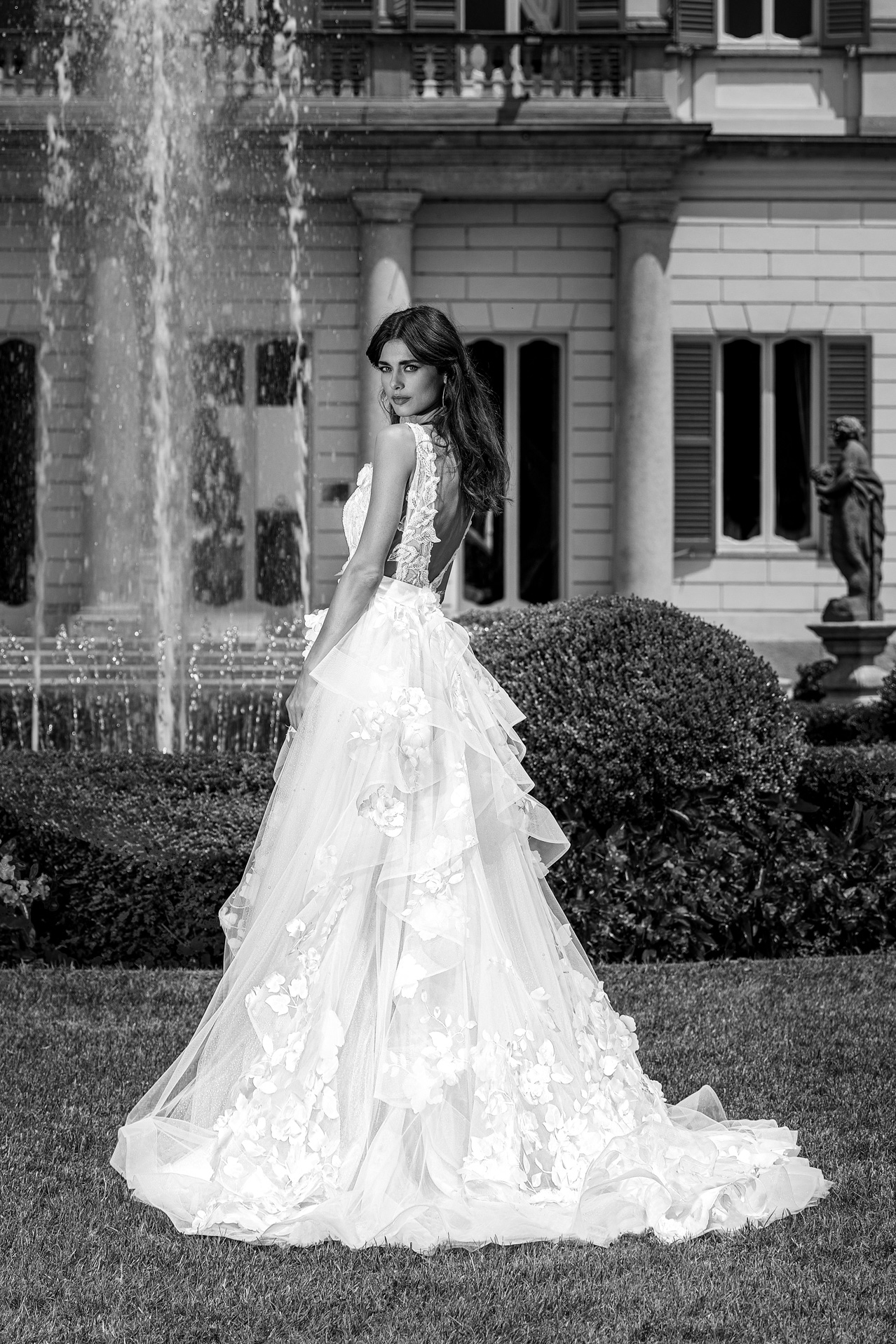 Abiti da Sposa Biella: Dove l'Eleganza Incontra la Magia per Spose Uniche - Scopri la Magia dell'Esclusività nel Cuore del Wedding Italiano Abiti da Sposa Biella: Dove l'Eleganza Incontra la Magia per Spose Uniche - Scopri la Magia dell'Esclusività nel Cuore del Wedding Italiano