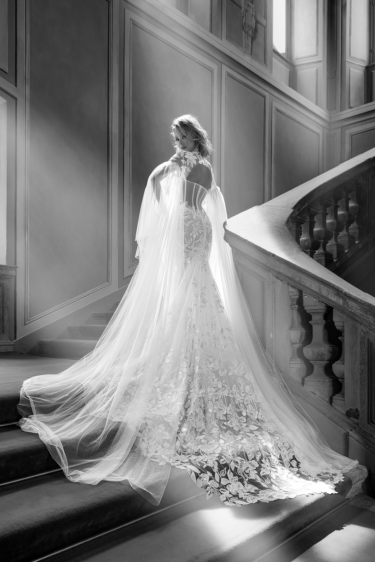 Modelli Abiti da Sposa 2025: Le Tendenze più Eleganti e Fashion Forward per una Sposa Unica e Particolare - 100% Made in Italy per Brillare il Giorno del Tuo Matrimonio da Favola!