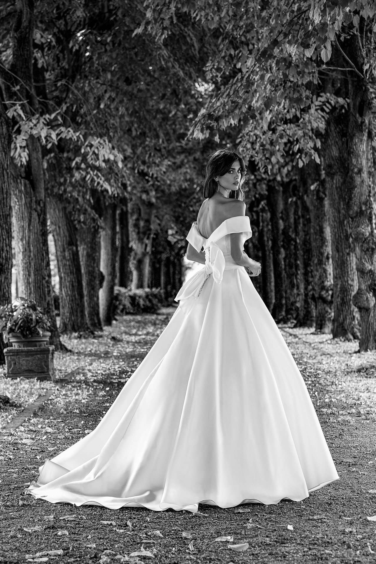 Spose Curvy: Personalizza il Tuo Abito da Sposa per Brillare di Unicità nel Tuo Giorno Speciale