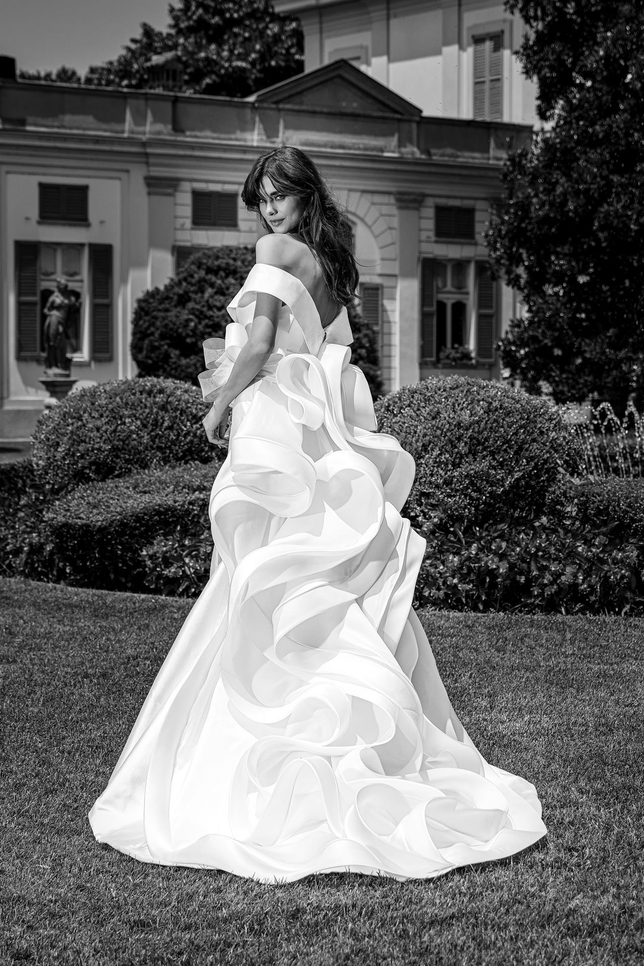 Abiti da Sposa Chiavari: Arte, Stile, Moda e Bellezza per un Matrimonio da Favola - Vivi l'emozione di indossare un Capolavoro Sartoriale Made in Italy - Tendenze Moda per Una Sposa d'Autore