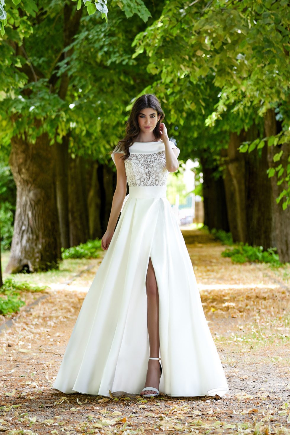 Tendenze Abiti da Sposa 2025 Il Fascino del Mikado