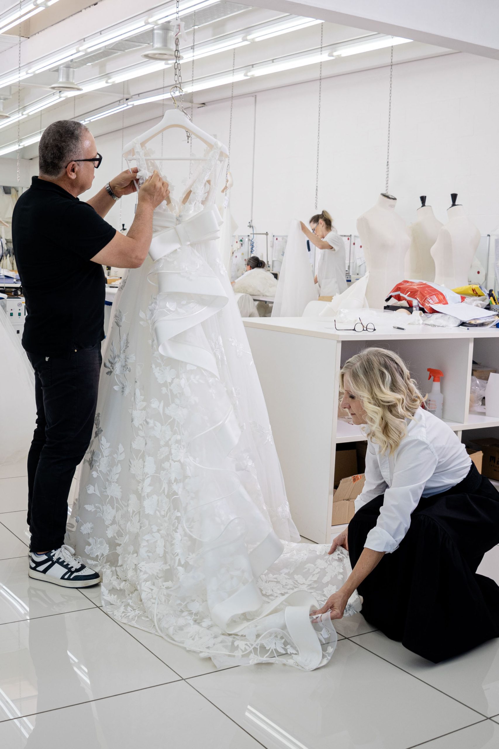 Vestito da Sposa in Organza: Un Capolavoro di Stefano Blandaleone tra Sogno e Stile