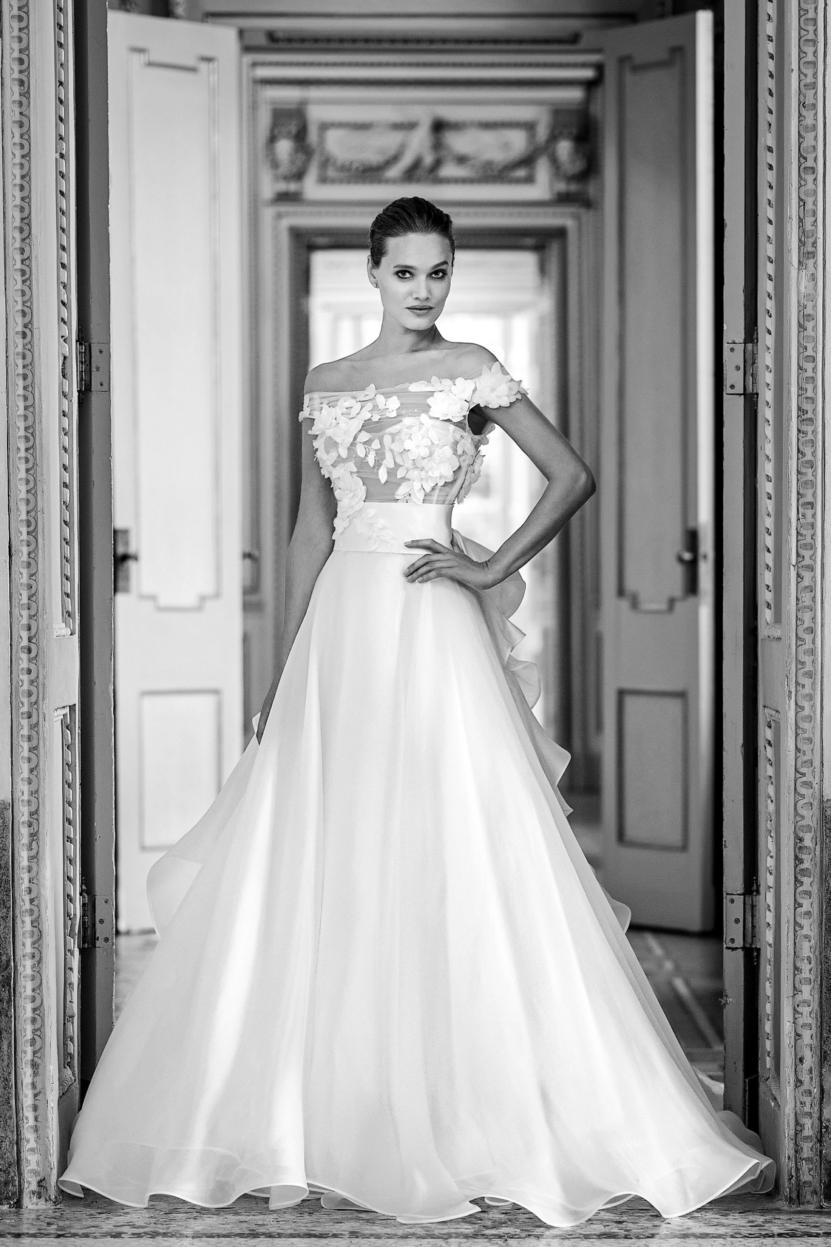Tendenze Abiti da Sposa 2025: Tutto Quello Che Devi Sapere! Tendenze Abiti da Sposa 2025: Tutto Quello Che Devi Sapere!