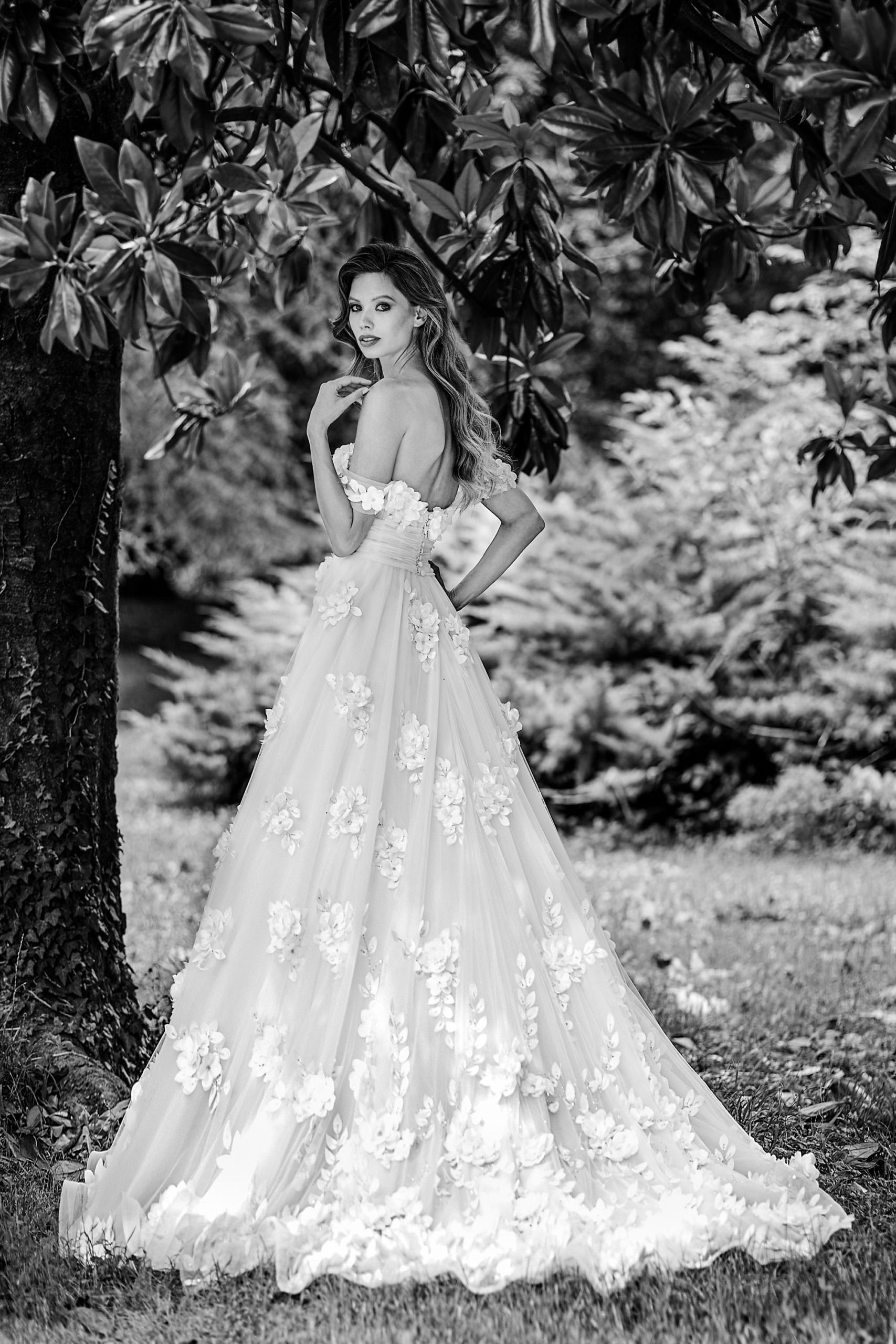 Atelier Abiti da Sposa Frosinone: Arte e Moda per un Matrimonio da Favola - Sogna con le Opere Sartoriali Tessili più Belle del Wedding Contemporaneo - 100% Made In Italy per una Sposa Esclusiva