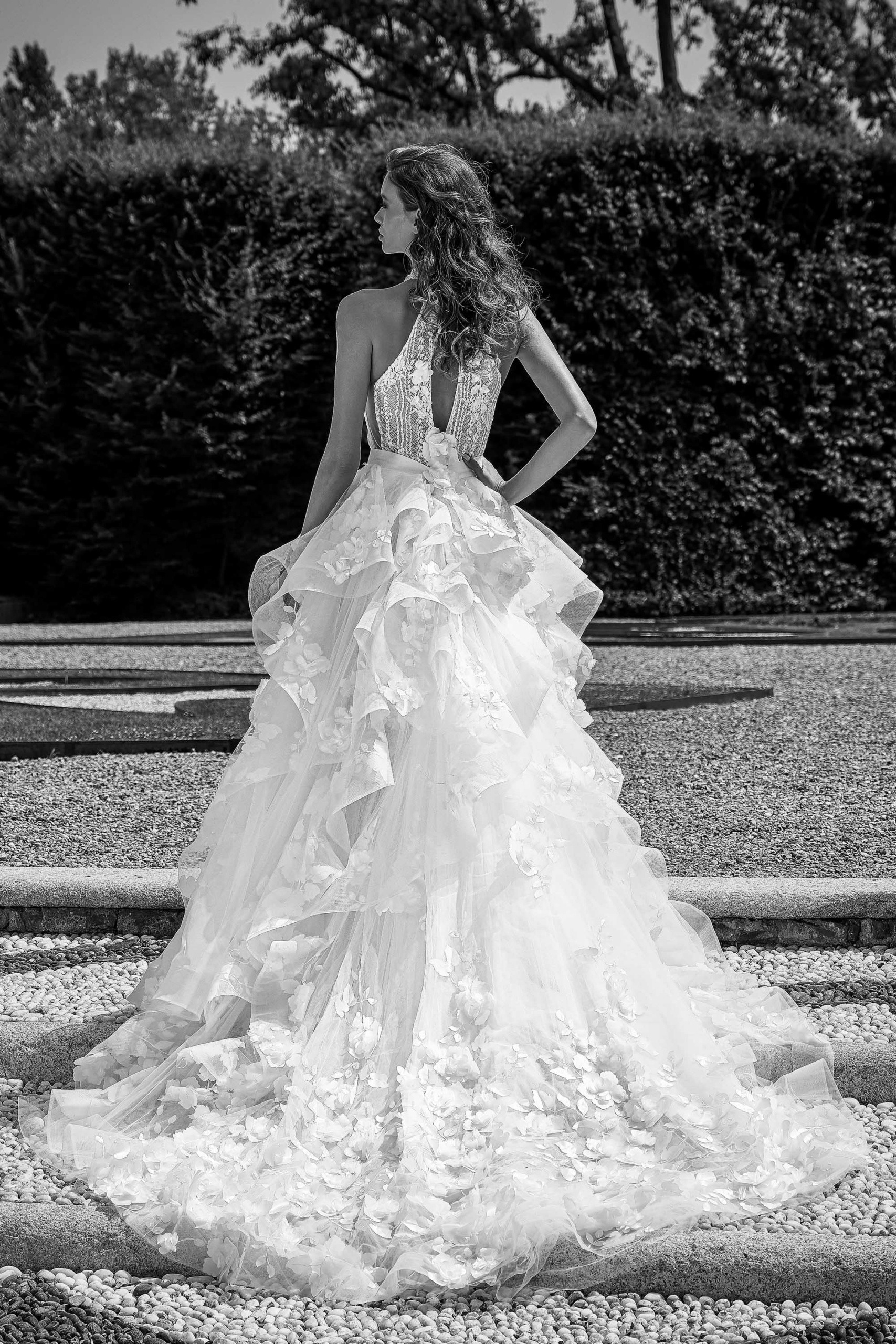 Abiti da Sposa Agrigento: Scopri il Look Perfetto per un Matrimonio da Sogno con Stefano Blandaleone Abiti da Sposa Agrigento: Scopri il Look Perfetto per un Matrimonio da Sogno con Stefano Blandaleone