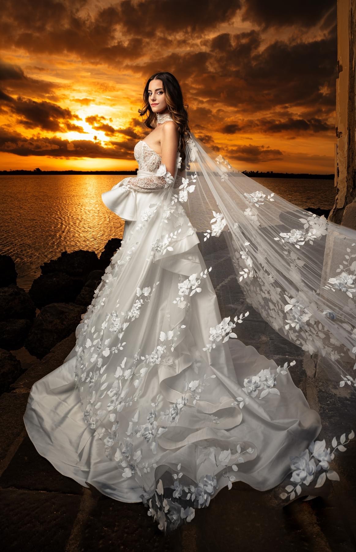 Abiti da Sposa: La Magia dello Shooting di Stefano Blandaleone alla Casina Vanvitelliana