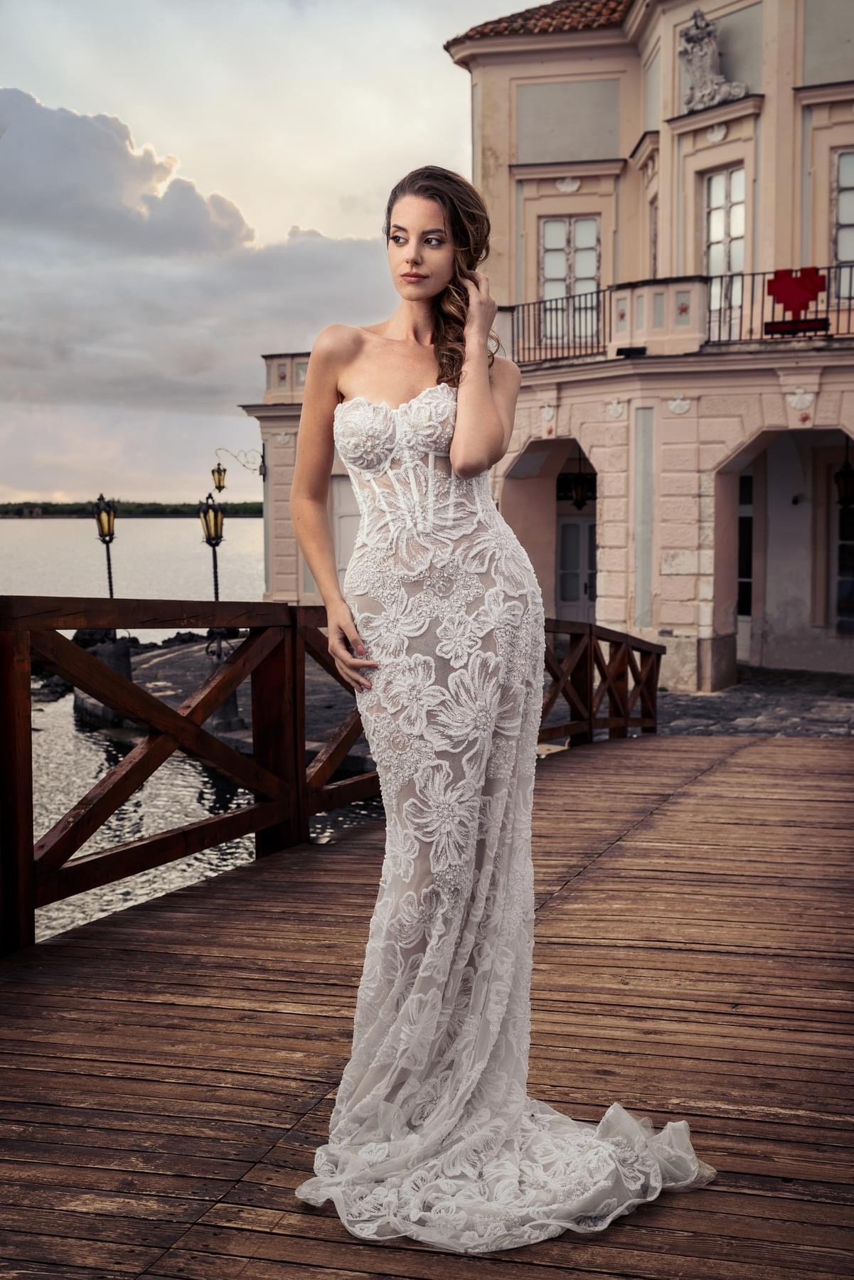 Abiti da Sposa: La Magia dello Shooting di Stefano Blandaleone alla Casina Vanvitelliana