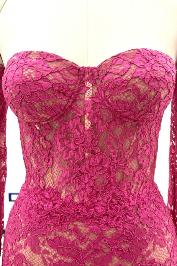 Abito da Sera in Pizzo a Sirena con Maniche Lunghe – Eleganza Spalle Scoperte - immagine 3